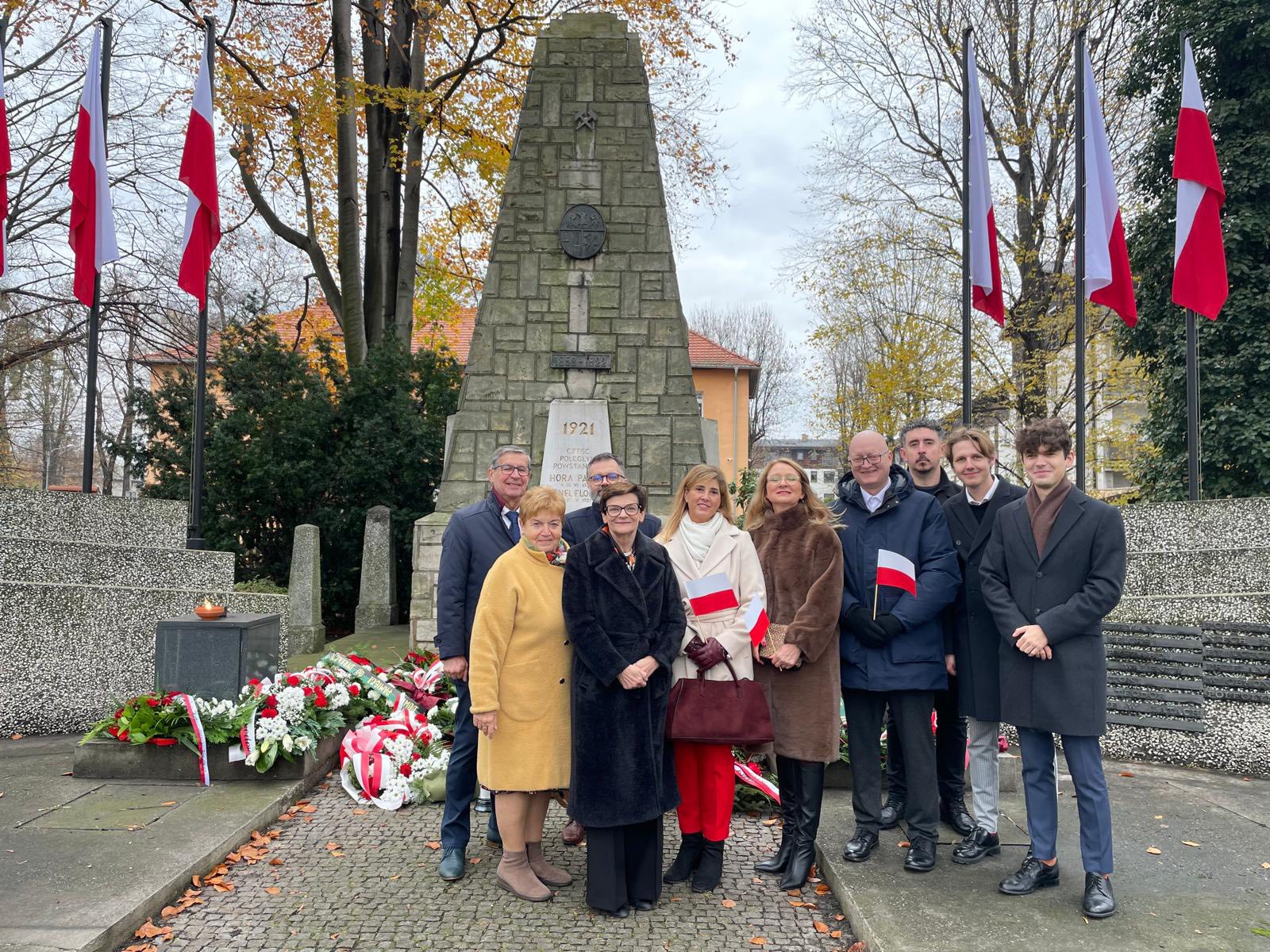 579076853_1242482654357561_1610990305651196075_n