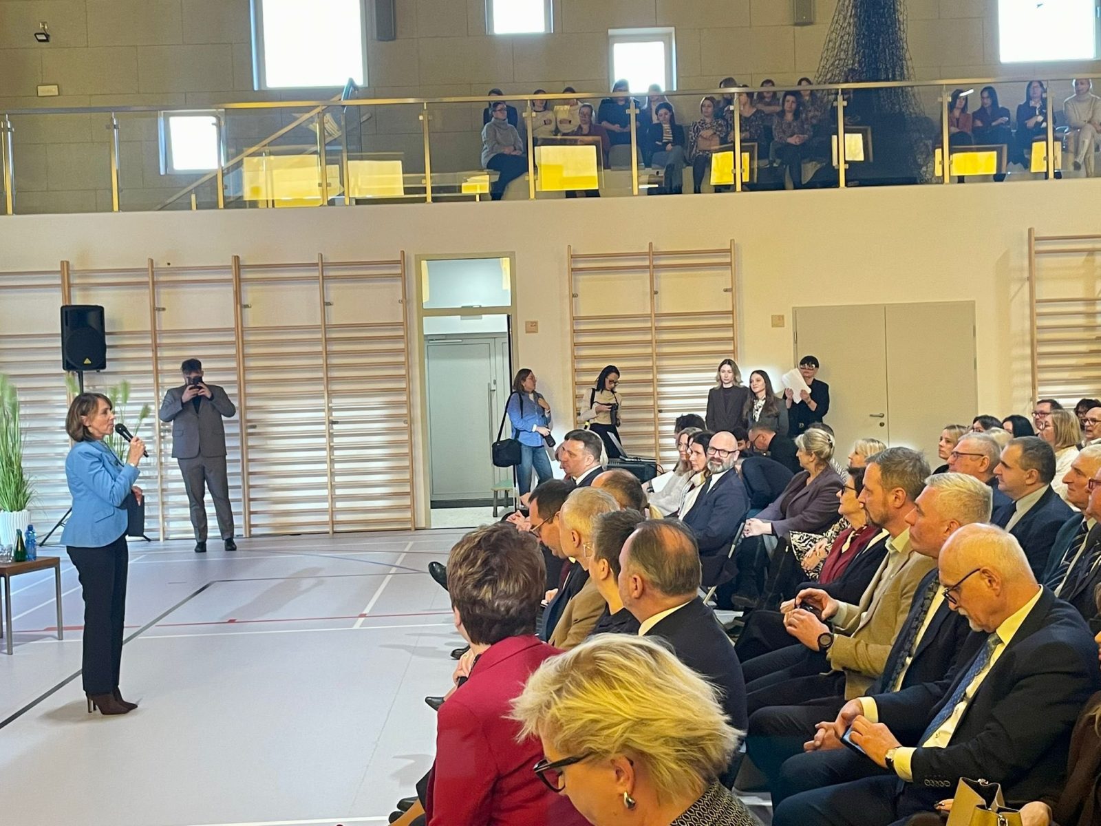 618325482_1297416122197547_4578198354080563810_n